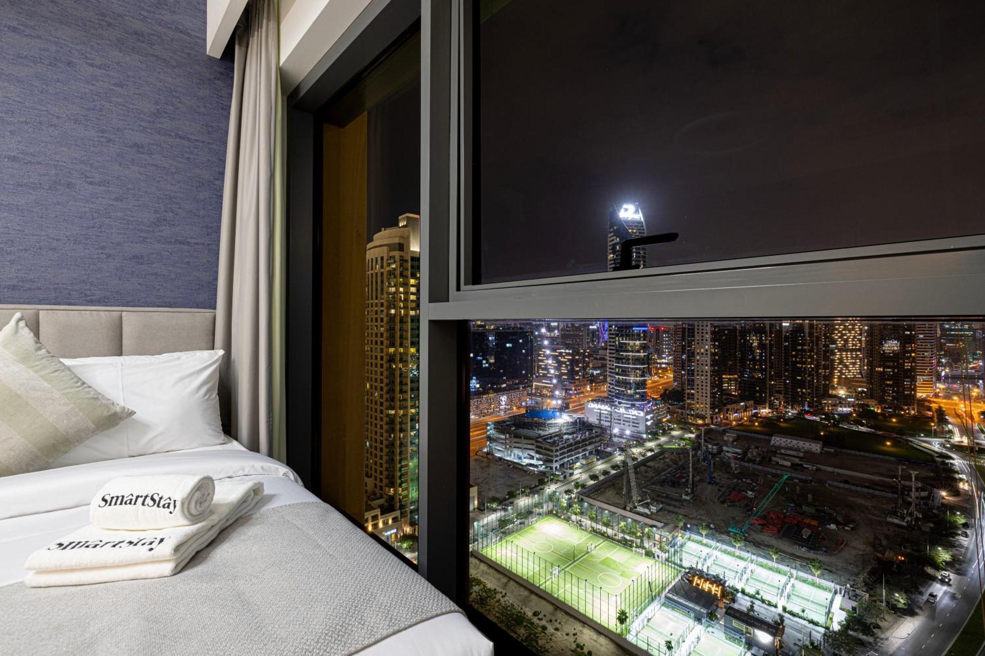 Smartstay At Burj Royale - Full Burj Khalifa View - Brand New Luxury Apartments Dubaj Zewnętrze zdjęcie